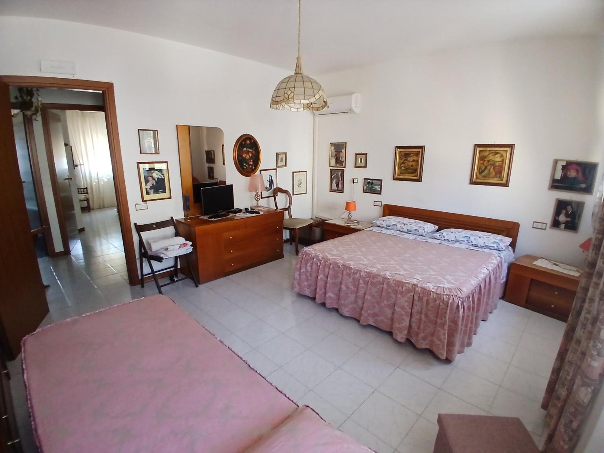 Il Melograno B&B With Private Bathrooms Аула Экстерьер фото